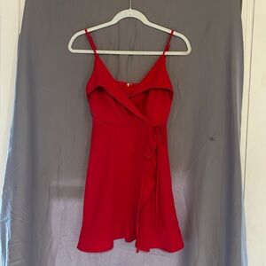 OLIVE & SCENT SIZE MED RED DRESS